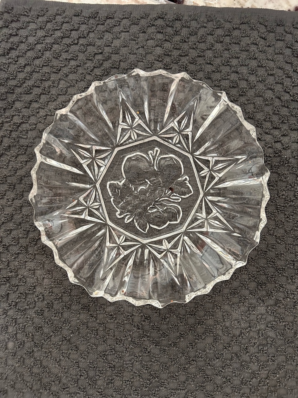 VINTAGE PIONEER FRUIT BOWL